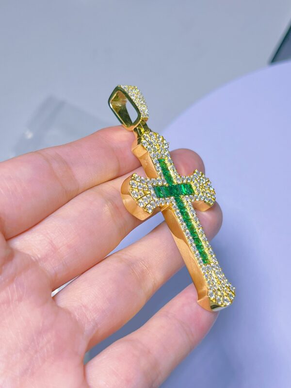 Sterling Silver Emerald Cross Pendant - Image 3