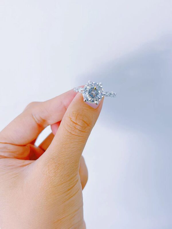 Classic 6-Prong Moissanite Ring - Image 3