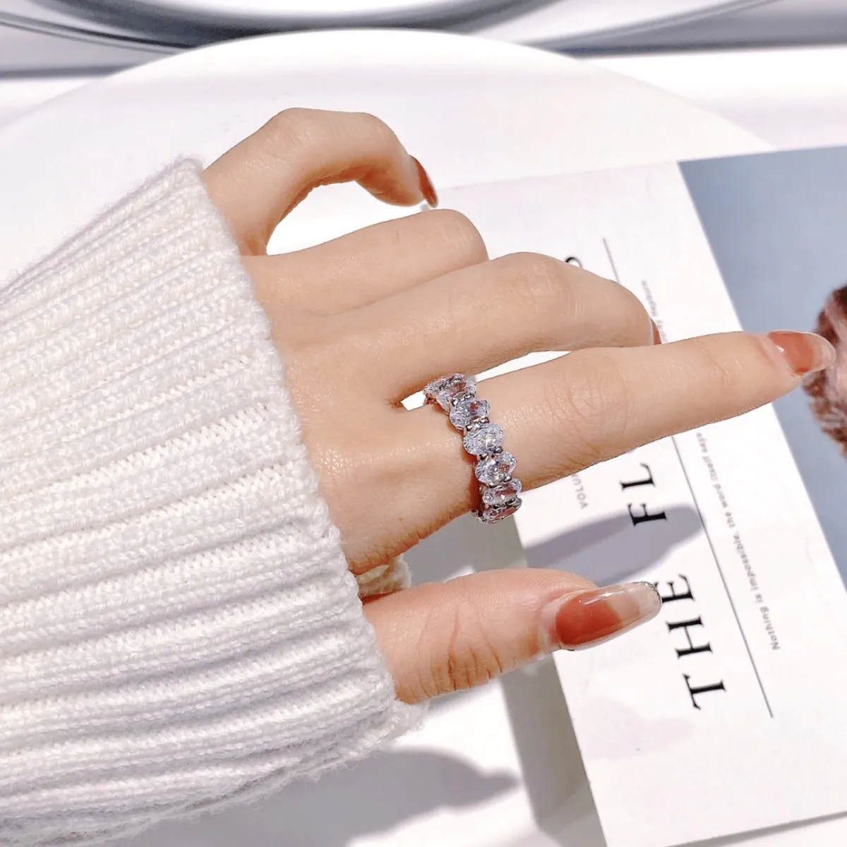 D Colored Moissanite Oval Eternity Band Ring - Image 4