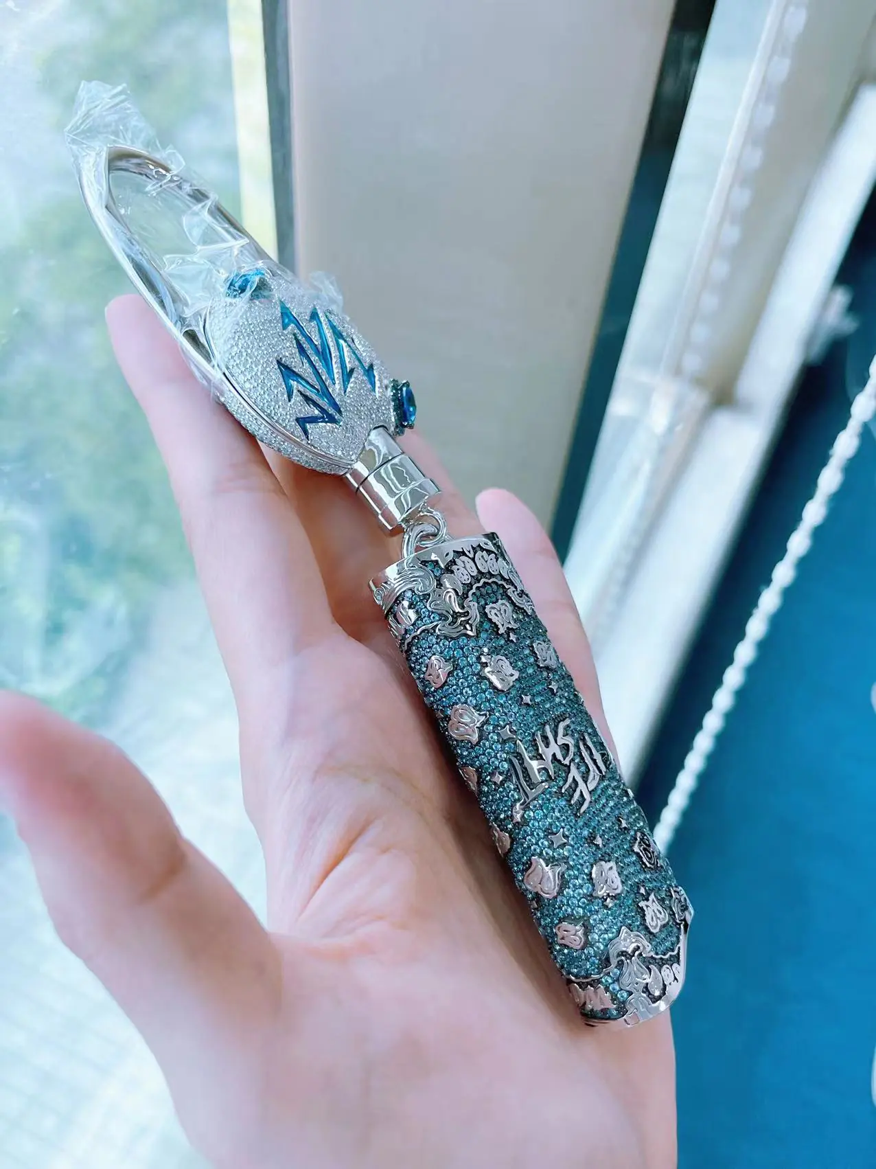 Custom Lighter Case with Sterling Silver Moissanite - Image 4