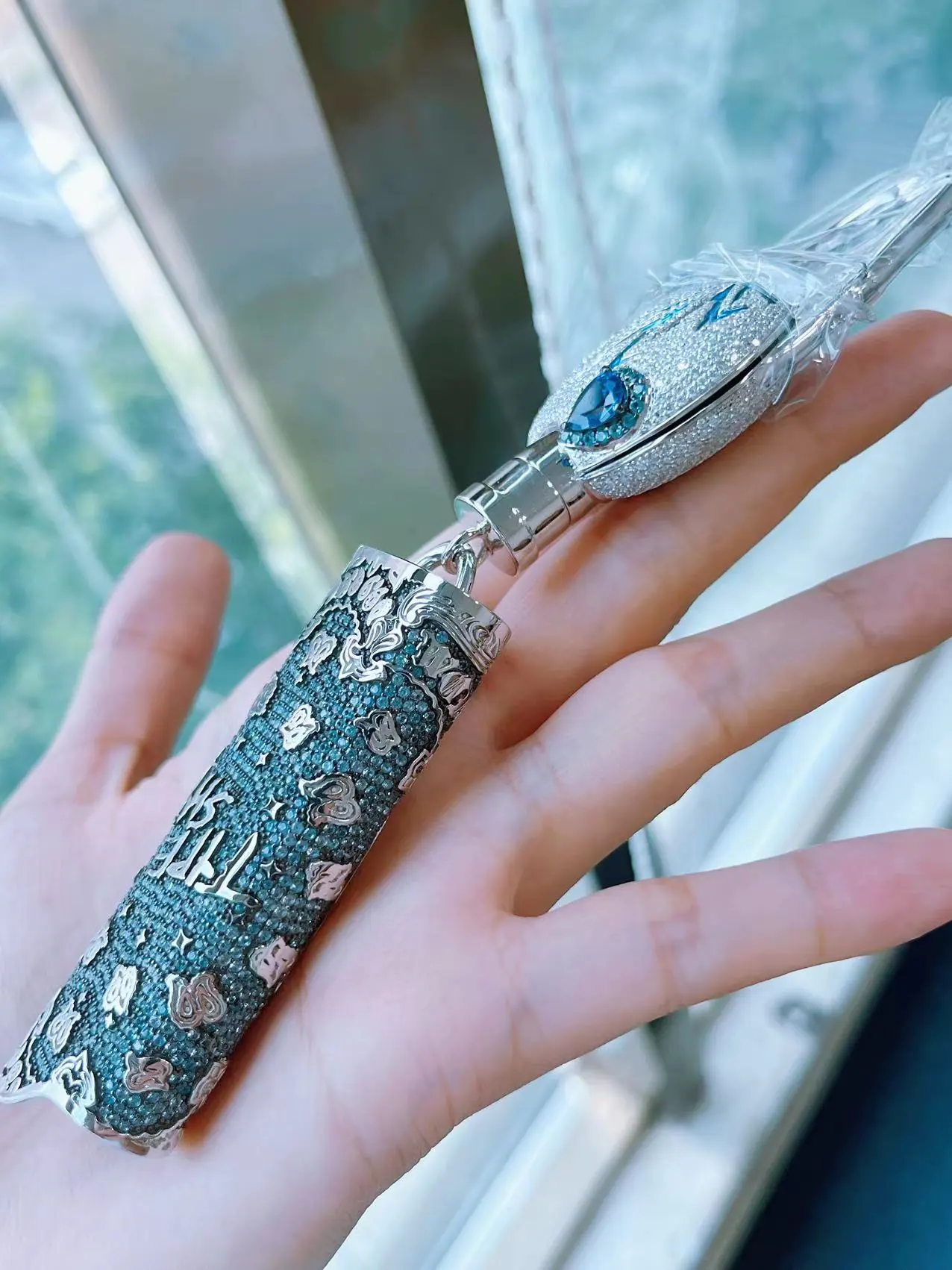 Custom Lighter Case with Sterling Silver Moissanite - Image 3