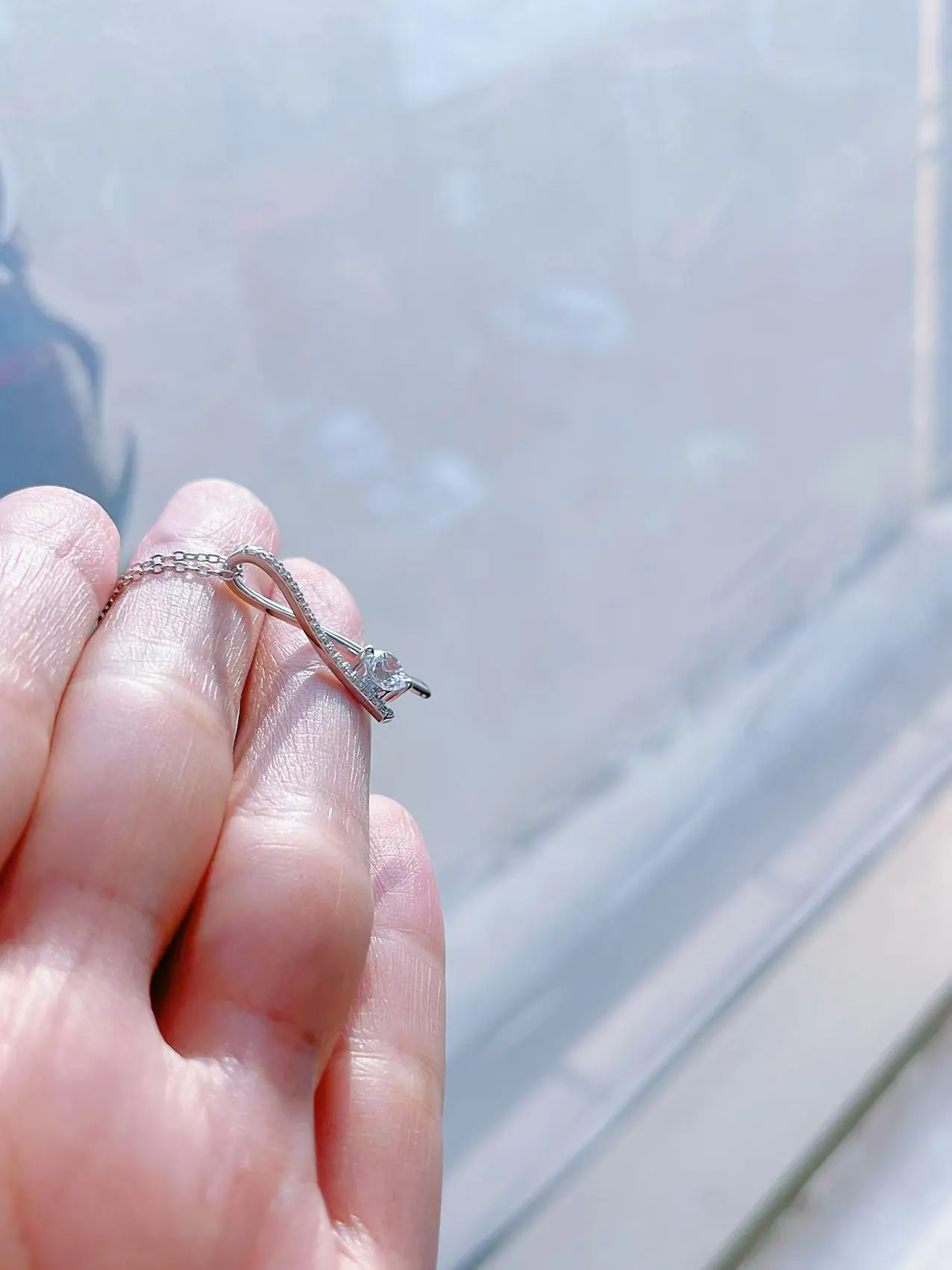 V-Shaped Delicate Necklace - Image 4