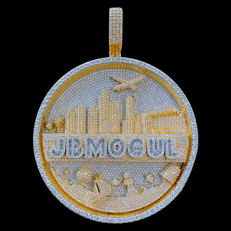 Front view of custom round skyline pendant in 925 silver with VVS moissanite, gold-plated skyline and white gold-plated background, fully iced, on black background.