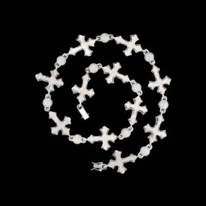 Baguette cross link chain in 14K gold with moissanite