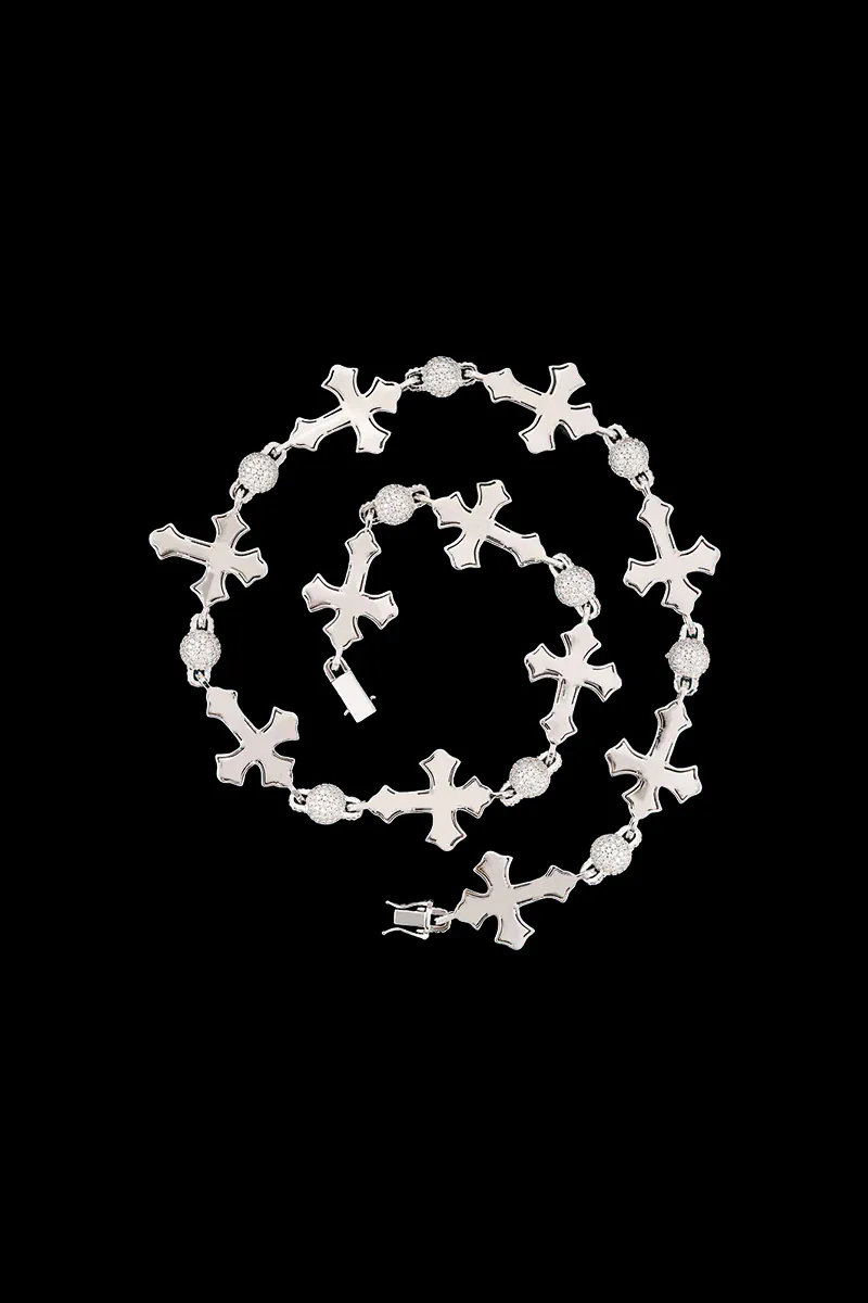 Baguette cross link chain in 14K gold with moissanite