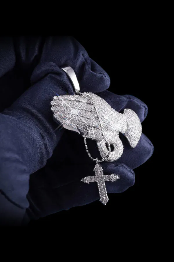 Close-up of micro pave setting on pendant