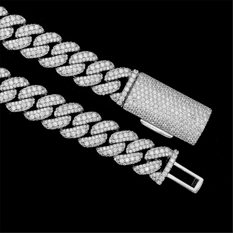 Close-up of 12mm Round Cuban chain clasp showing secure lock design and precise moissanite setting