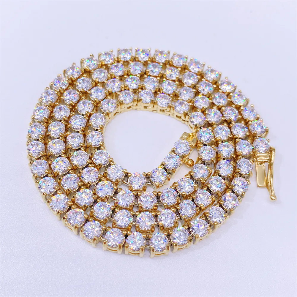 Front view of stainless steel tennis chain in gold color